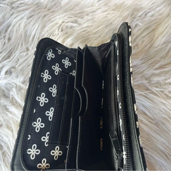 Vera Bradley Black & White Wallet - Picture 4 of 4